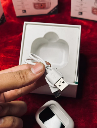 Wisme WT-2 (AirPods with android screen)