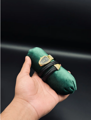 Ladies Snake Watch (Leather-Straps)